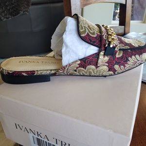Ivanka Trump Warda Red/Gold Brocade/Satin Mules